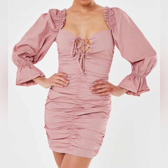 NWT Missguided light Pink ruched mini dress - Picture 3 of 5